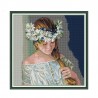 Девушка в венке Набор для вышивания крестиком с печатной схемой на ткани Joy Sunday RA550