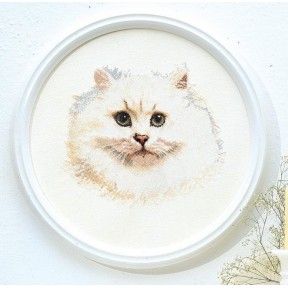 Набір для вишивання хрестиком White Persian Cat Linen Thea Gouverneur 1045