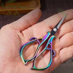 Ножницы для рукоделия Classic Design CD-146 радужные