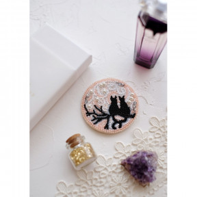 Набор для вышивки бисером украшения на натуральном художественном холсте Абрис Арт Лунное свидание AD-039