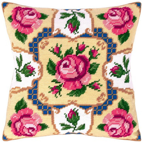 Набір для вишивки подушки Чарівниця V-43 Традиційні троянди фото
