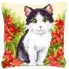 Кот в цветочном поле Набор для вышивания крестом (подушка) PN-0143701